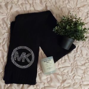 Michael Kors scarf